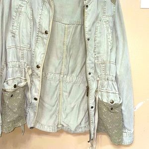 Super cute womens Max Jeans Olive Green Utility Jacket size medium